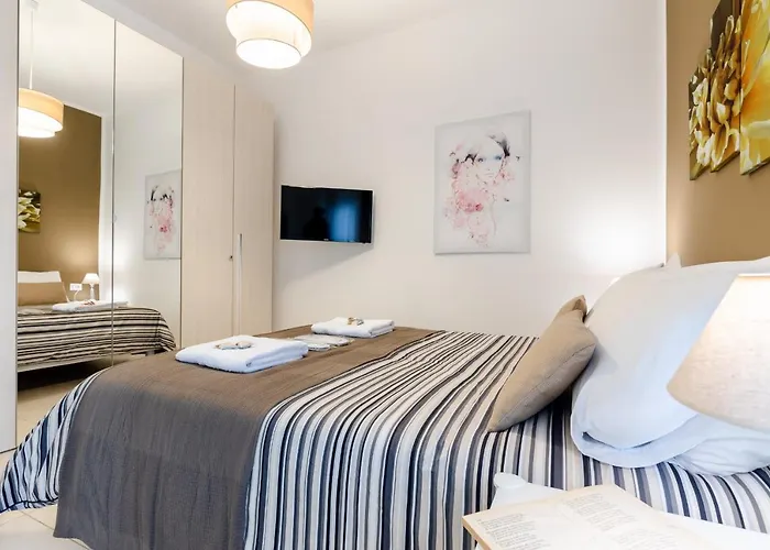 Residenze Chamur Via Mariano Migliaccio * Palermo