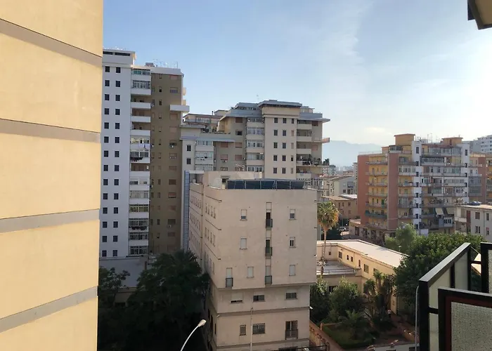Residenze Chamur Via Mariano Migliaccio * Palermo