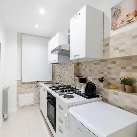 Residenze Chamur Via Mariano Migliaccio *